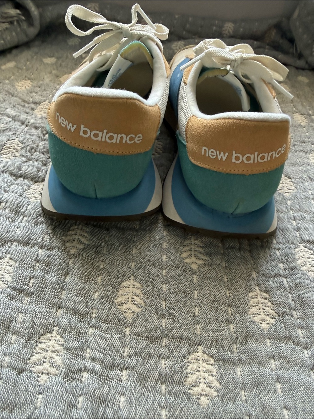 New Balance Women's Retro Runner Sneakers in White, Blue & Tan - Picture 4 of 6